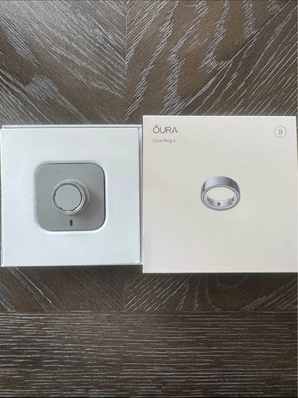 Oura Ring 4 Smart Ring - Silver